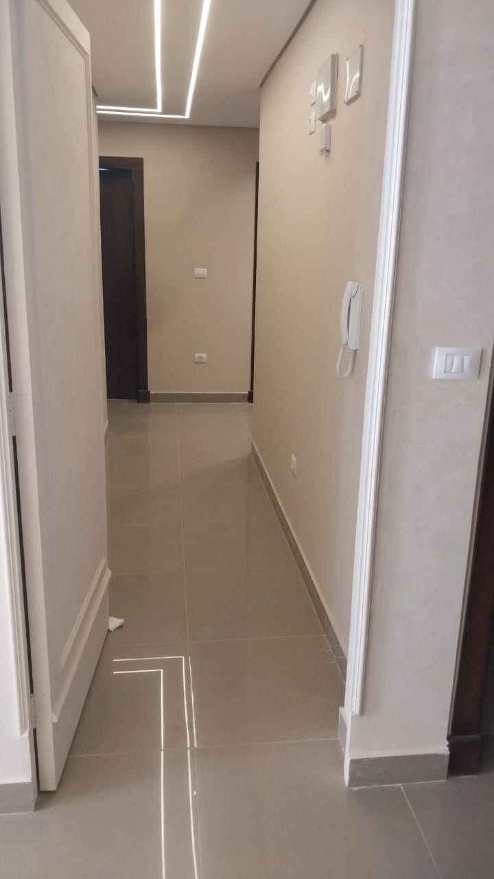 شقة · ٣ غرف في Jayd