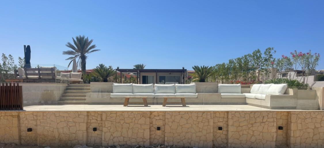 فيلا · ٦ غرف في Beit Al Bahr
