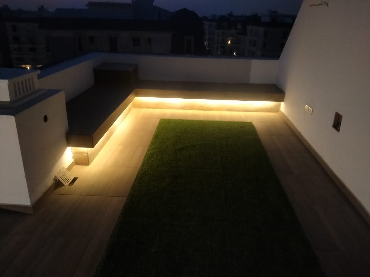 دوبلكس · ٣ غرف في Mountain View Hyde Park