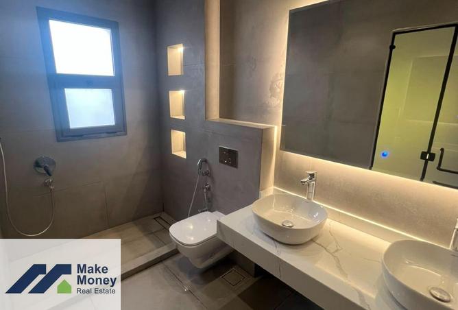Apartment · 3 BR in Eastown Residence