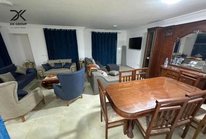 Villa · 5 BR in Marseilia Beach 4