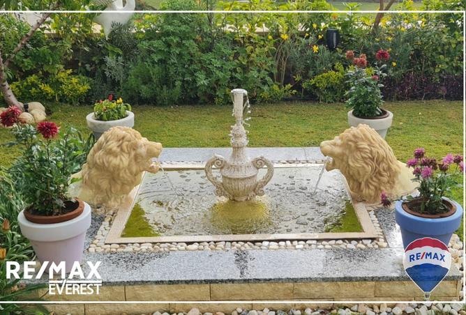 توين هاوس · ٤ غرف في Mountain View Chillout Park