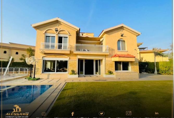 Standalone villa · 4 BR in Privado