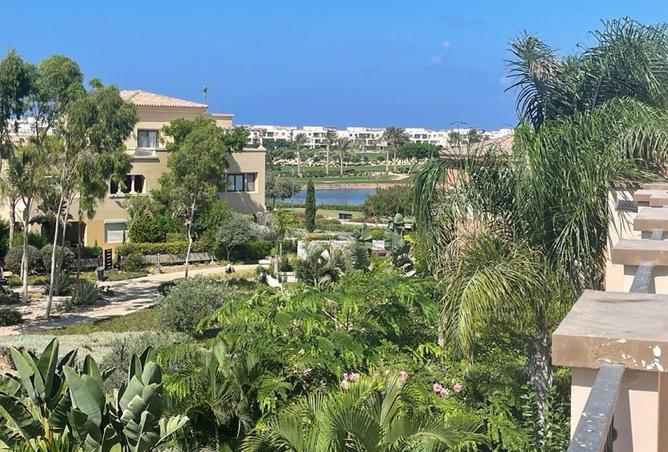 توين هاوس · ٣ غرف في Marassi