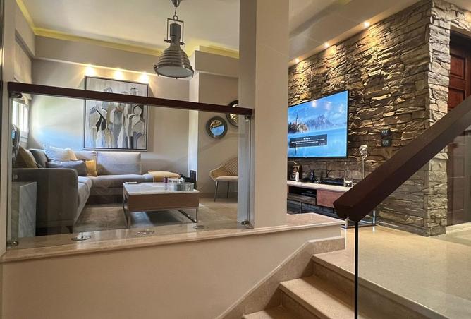 Townhouse · 3 BR in Karma Residence