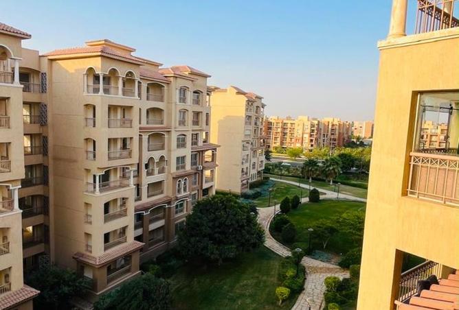 Apartment · 4 BR in Privado