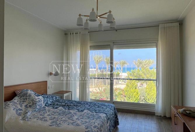 Villa · 4 BR in Almaza Bay