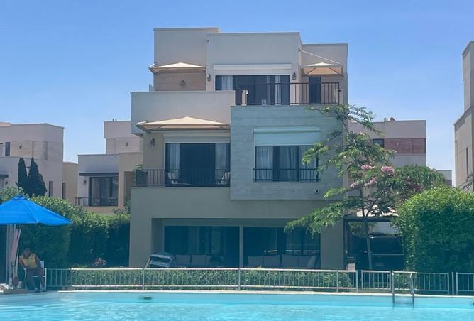 Villa · 5 BR in Marassi