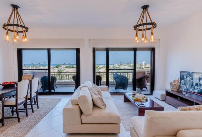 Chalet · 3 BR in Marassi