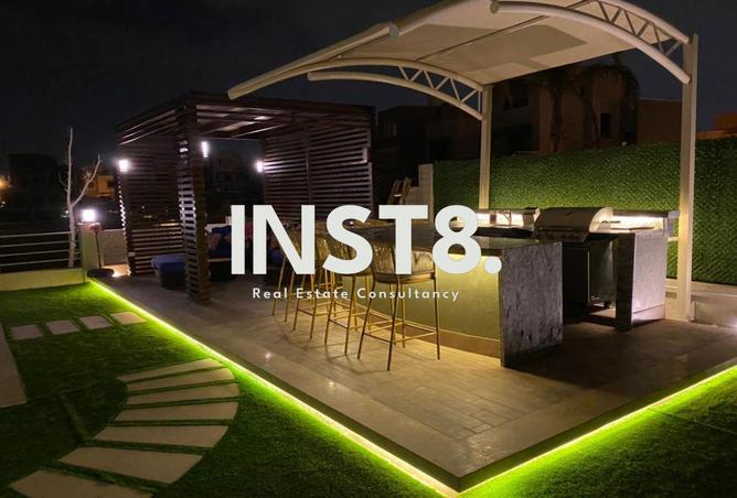 Villa · 6 BR in Palm Hills Katameya Extension
