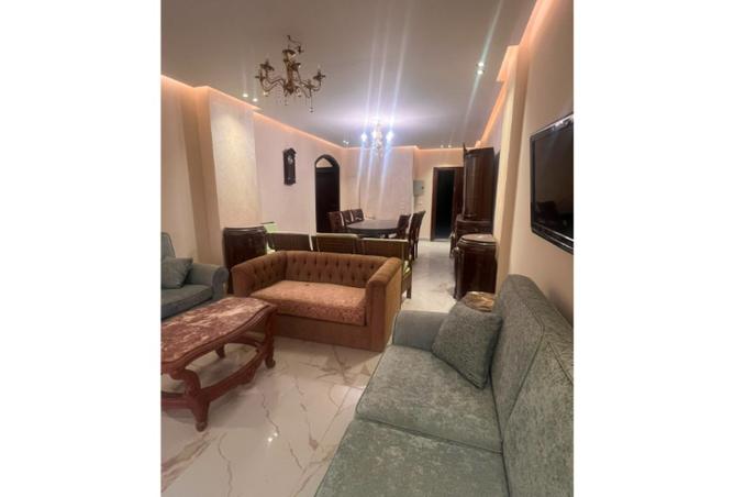 شقة · ٣ غرف في Al Andalus District
