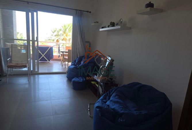 Chalet · 3 BR in Amwaj