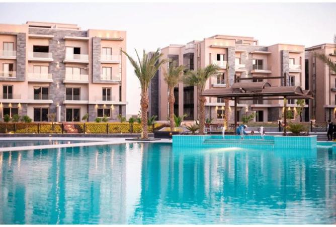 Apartment · 3 BR in Galleria Residence