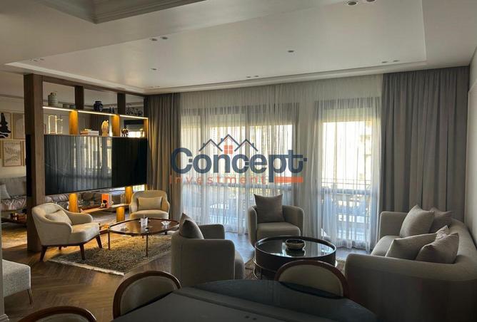 Apartment · 3 BR in Eastown Residence