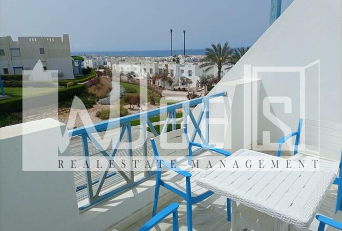 Chalet · 3 BR in Mountain View Ras El Hekma