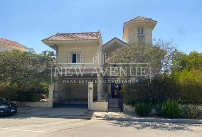 فيلا بـ٥ غرف نوم في Mayfair Residence، صورة ١ من ٣