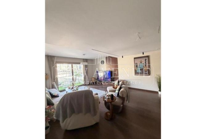شقة · ٣ غرف في Galleria Residence