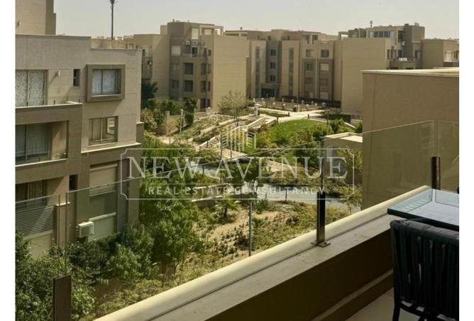 بنتهاوس بـ٤ غرف نوم في Palm Hills Village Gate، صورة ١ من ٣
