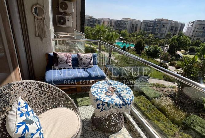 شقة · ٣ غرف في Galleria Residence