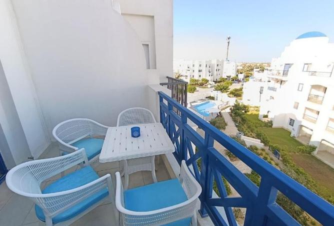 Chalet · 1 BR in Marassi