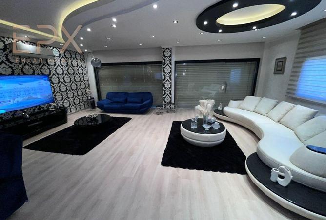 Villa · 4 BR in Continental Gardens