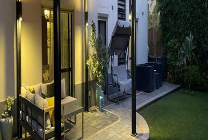 Apartment · 3 BR in Eastown Residence
