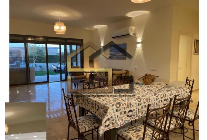 4 BR Twinhouse in Caesar, photo 1 of 3