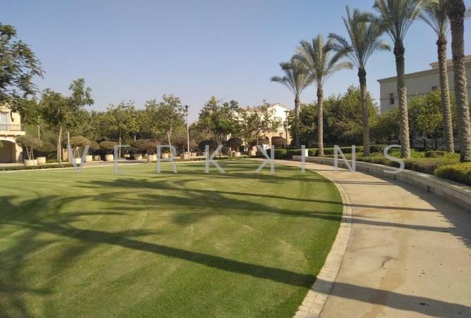 Villa · 4 BR in Levana